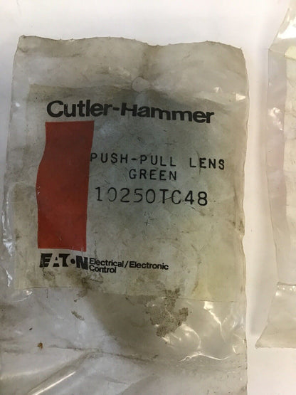 CUTLER HAMMER 10250TC48 PUSH-PULL LENS GREEN***LOTOF5***