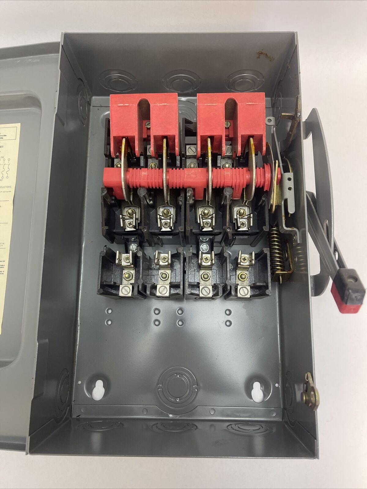 SQUARE D H-421-2 FUSIBLE SAFETY SWITCH SERIES E1 240VAC 30AMP 10HP 4POLE