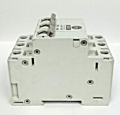 ALLEN-BRADLEY - 1492-CB3-G200 SER. C - MOTOR CONT. - 3 P, 20 A, 277 V, 10HP, 3PH