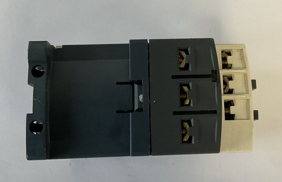 TELEMECANIQUE LC1D09BL CONTACTOR 24VDC 25A