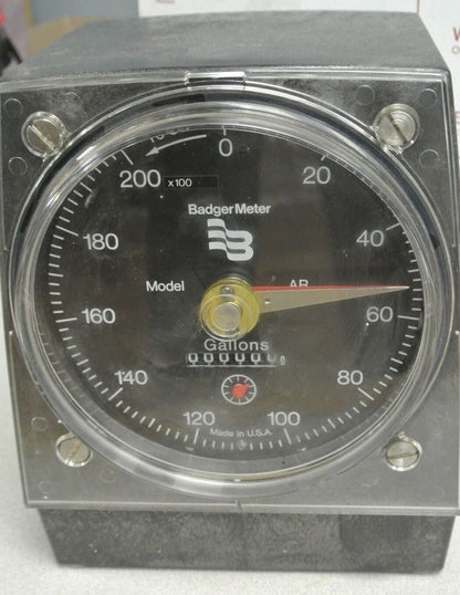 BADGER METER REGISTER 56681-99704 / ARR / 110VAC, 60Hz / 7A MAX / 200x100 GALLON