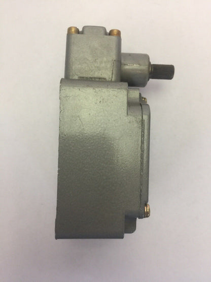 MICRO SWITCH A DIVISION OF HONEYWELL 1LS212 LIMIT SWITCH