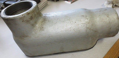 CROUSE-HINDS 3LB CONDULET 2-1/2"-3"