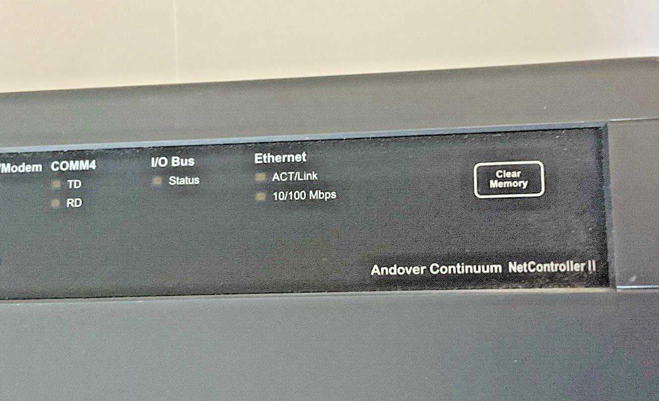 SCHNEIDER ELECTRIC NC2-R-032000000 NET CONTROLLER 24VDC 60W