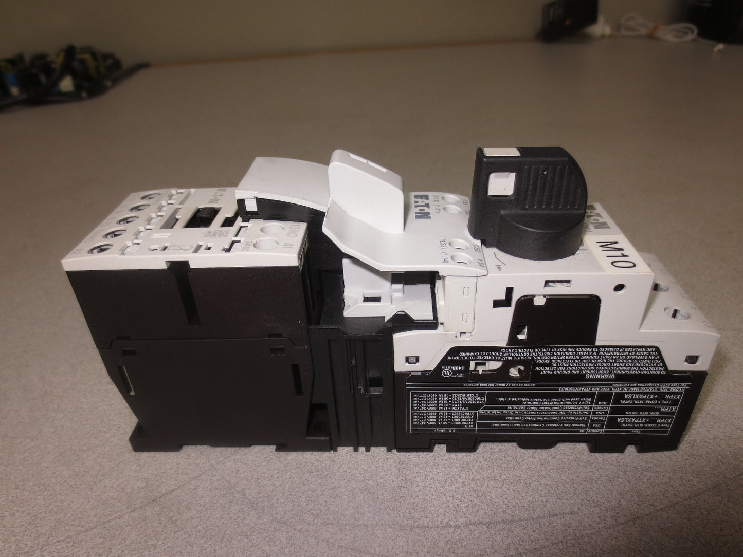 EATON XTPR001BC1 STARTER + XTCE007B10 CONTACTOR + OXM12DM + XTPAXFA11 AUX CONTAC