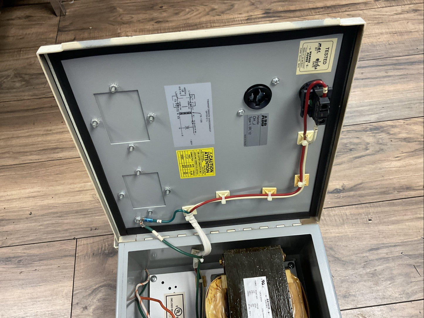 DAYKIN ELECTRIC GPFB-01?? TRANSFORMER DISCONNECT SWITCH PRI 480V SEC 120V 1PHASE