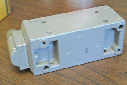 SQUARE D 9007 BR53B2-S9 HEAVY DUTY LIMIT SWITCH for HAZARDOUS LOCATION