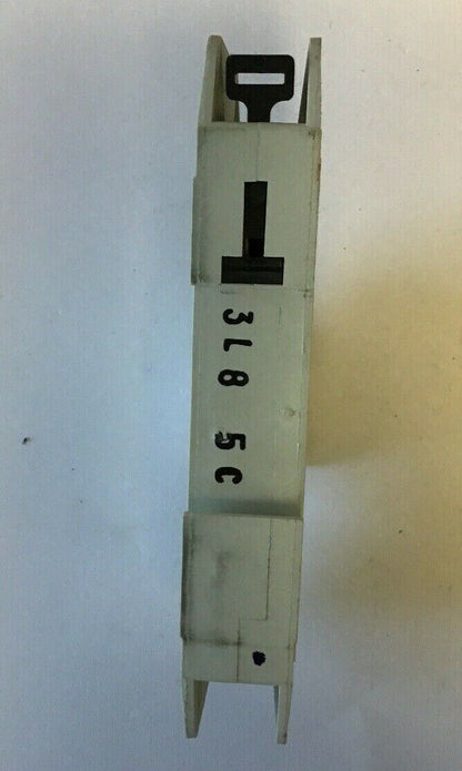 ALLEN BRADLEY 1489-A1C050 SER.A  5A 277VAC/48VDC 1POLE CIRCUIT BREAKER