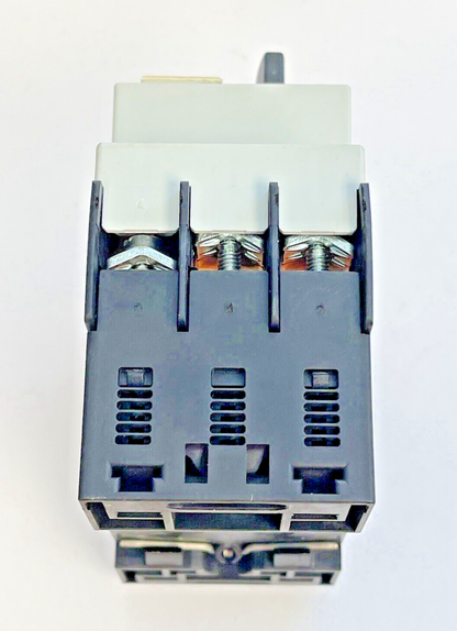 SIEMENS - 3RV1721-1DD10 - CIRCUIT BREAKER / PLANT PROTECTOR