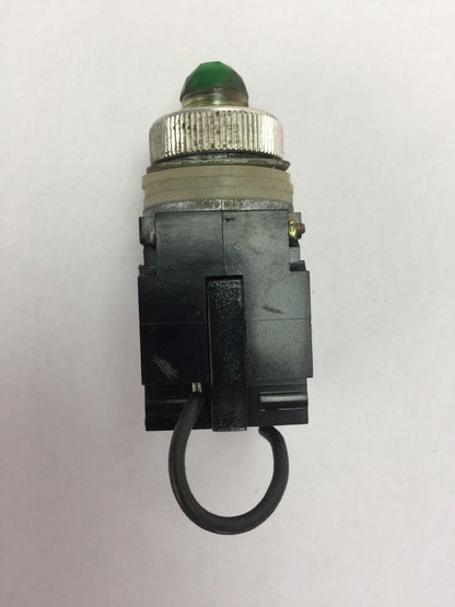 GE CR104D522 MINIATURE OILTIGHT INDICATOR LIGHT GREEN PUSH-TO-TEST 115V AC/DC