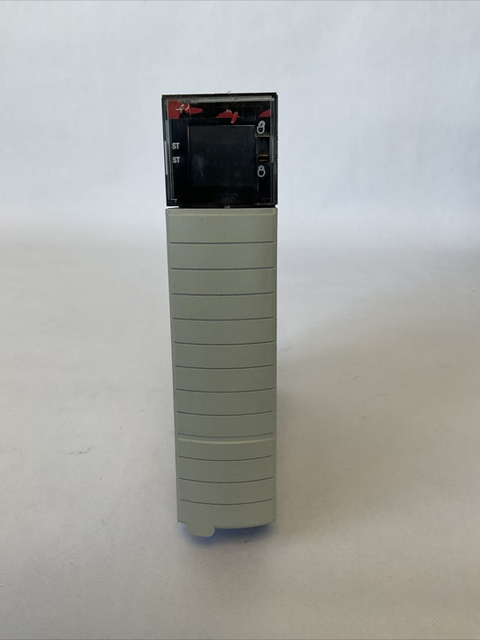 ALLEN BRADLEY 1756-IA16 SER A F/W REV 3.3 AC INPUT 16PT 120VAC 50/60HZ 13mA