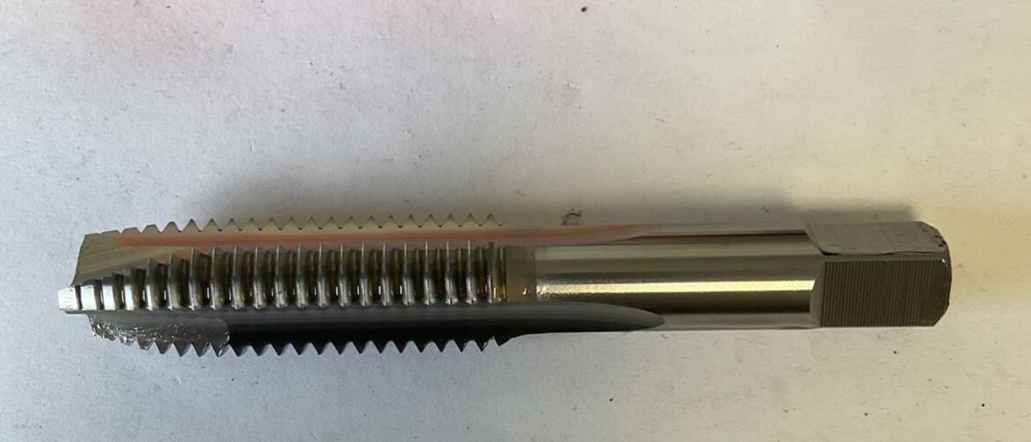 HERTEL HSS SPIRAL POINT TAP 5/8-11 H3 3FL PLUG 41113440