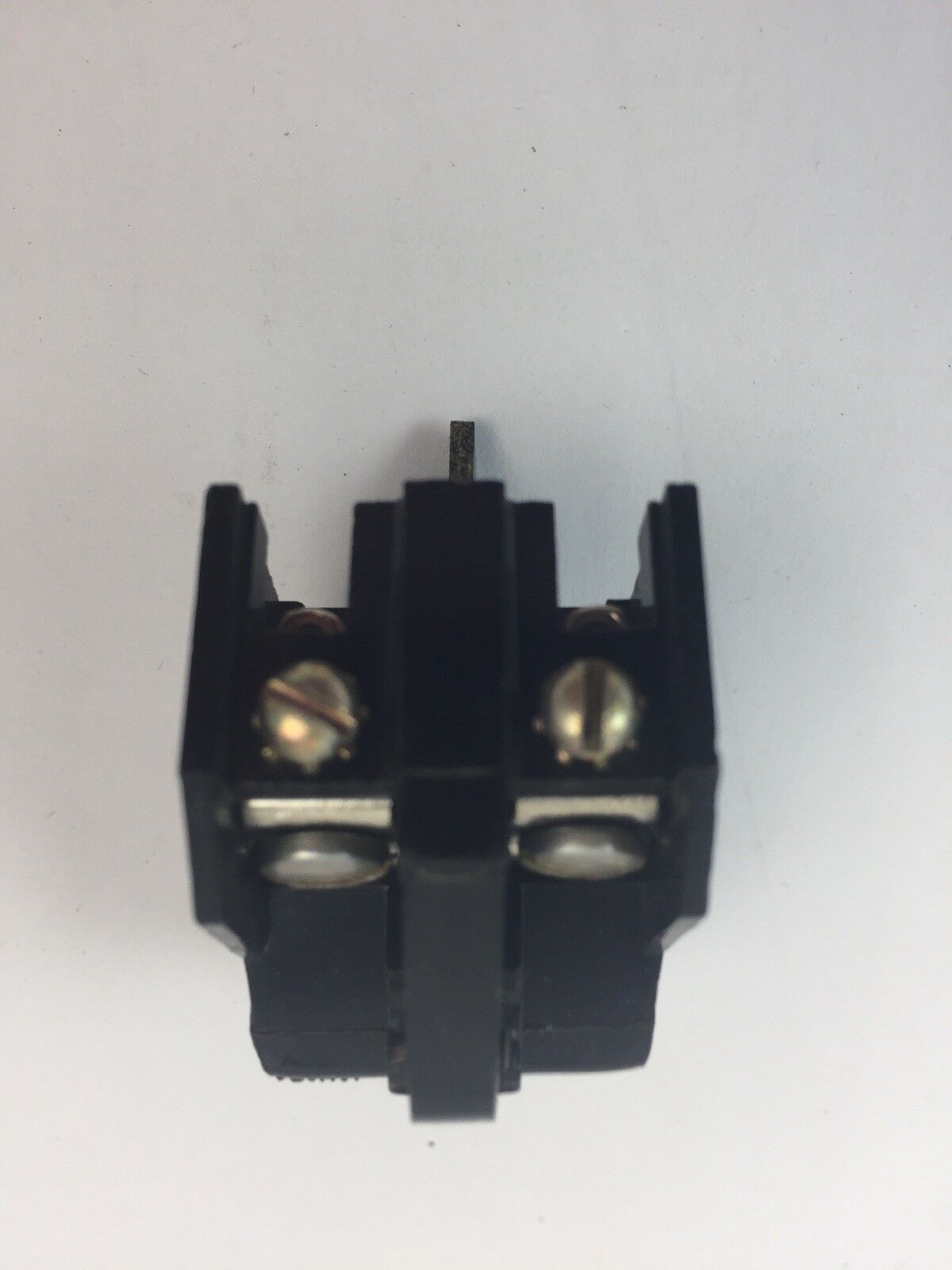 ALLEN BRADLEY 895-B0 AUXILIARY CONTACT 600VAC SIZE 0 STARTER NC CONTACTS SER A