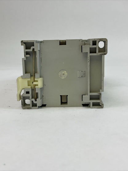 ALLEN BRADLEY 100-C43D*00 CONTACTOR SER A 600VAC 63A 3PH 30HP COIL 24VDC 100-F
