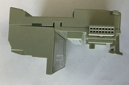ALLEN BRADLEY 1794-IAB FLEX I/O MODULE 120VAC W/1794-TBN/A TERMINAL BLOCK 230VAC