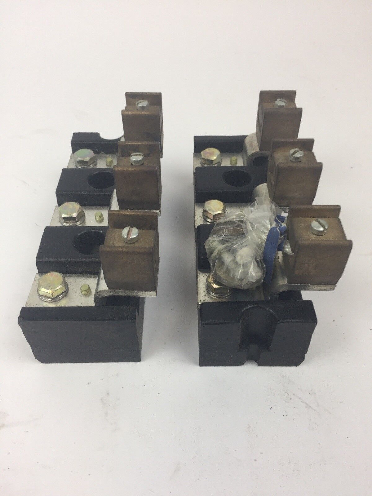 ALLEN BRADLEY 1491 N323 FUSE BLOCK 100 AMP 250 OR 600 VOLT 3 POLE
