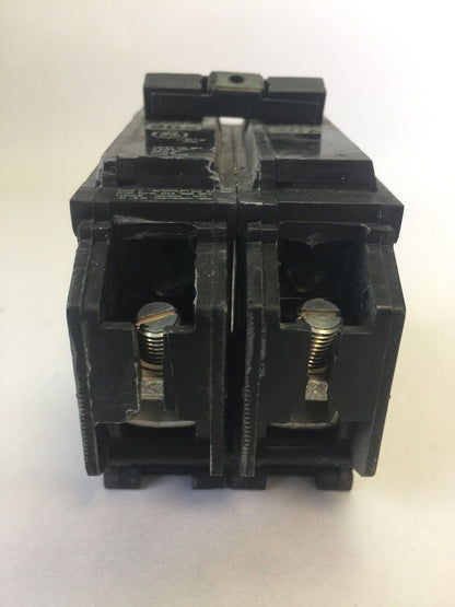 GE THQB2120 20 AMP 120/240 VAC 2 POLE BOLT ON CIRCUIT BREAKER