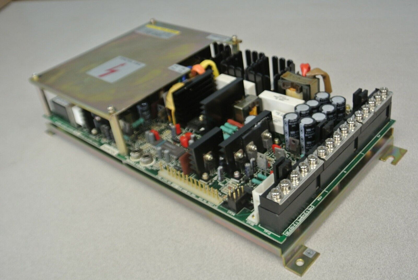 FANUC A14B-0061-B002-02 POWER UNIT / 200-220VAC, 50-60Hz