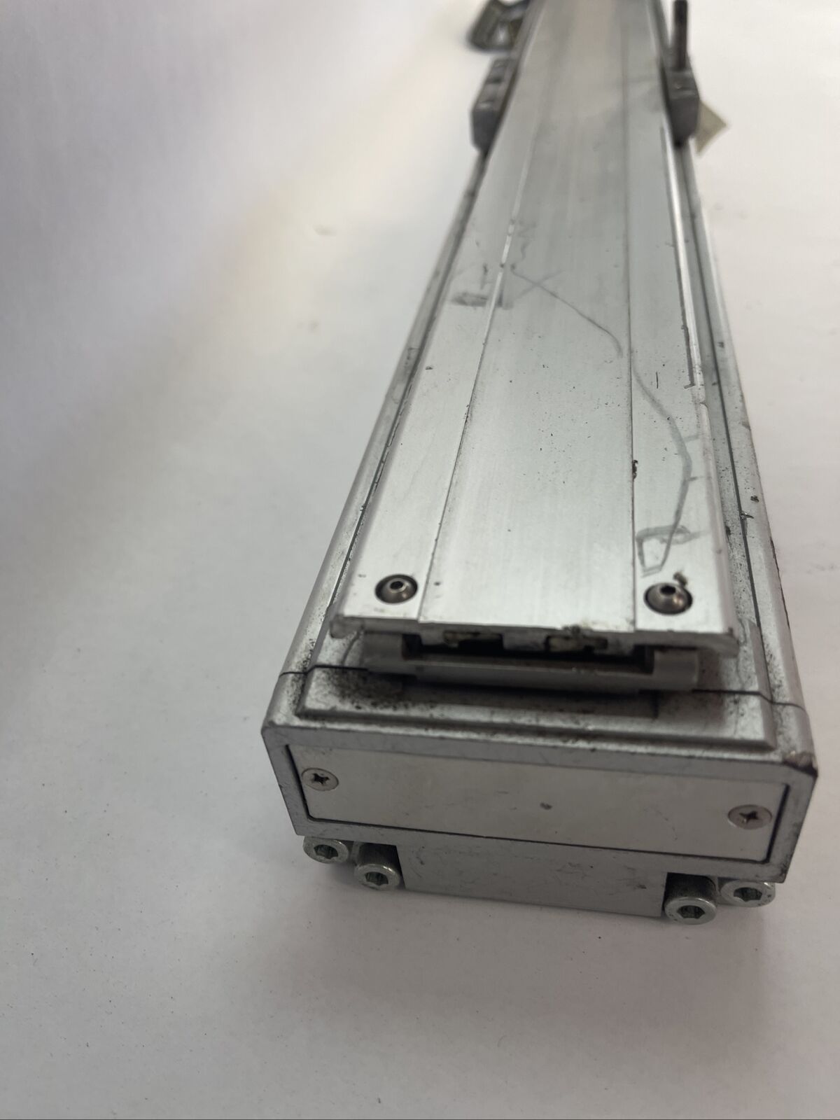 IAI RCS3P-SA8C-I-100-30-600-T1-M-A1E CYLINDER LINEAR ACTUATOR