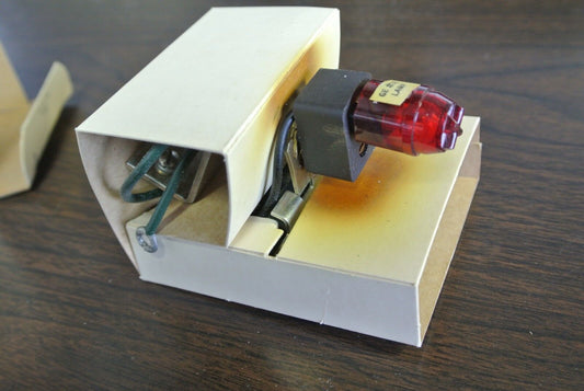 ALLEN-BRADLEY 1484 N26 PILOT LIGHT KIT - 220V - SIZES 00-0-1-2-3-4 - NEW SURPLUS