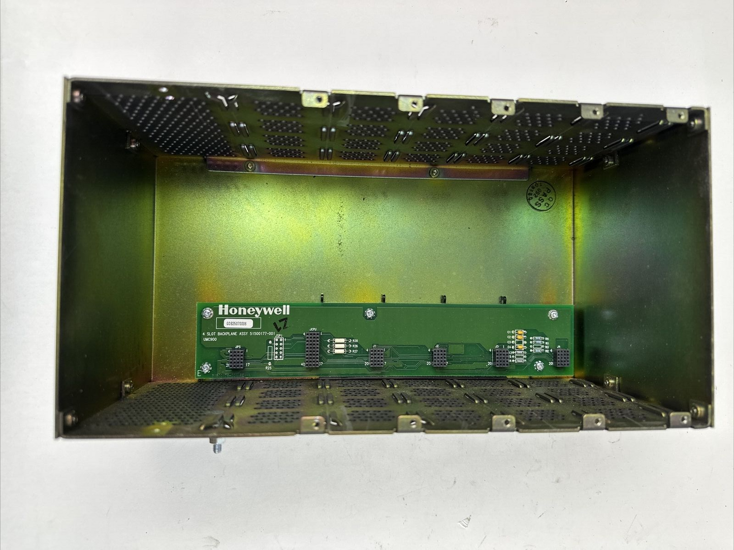 HONEYWELL 900R04-0001 4 I/O SLOT RACK 5/24VDC 6/2A