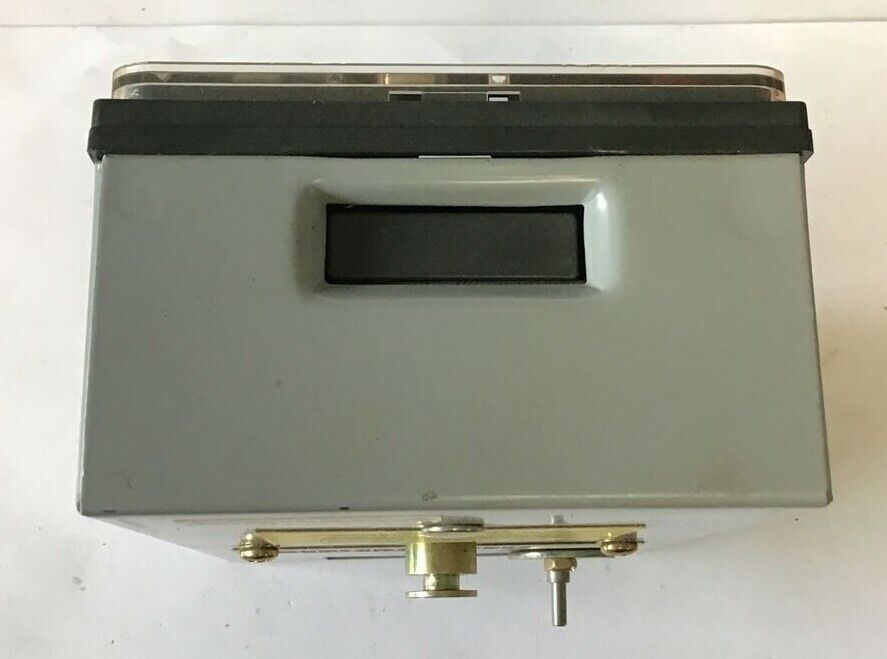 GENERAL ELECTRIC AIK16C3F1604 TRIP UNIT W/TR16B1600 1600A MICROVERSATRIP