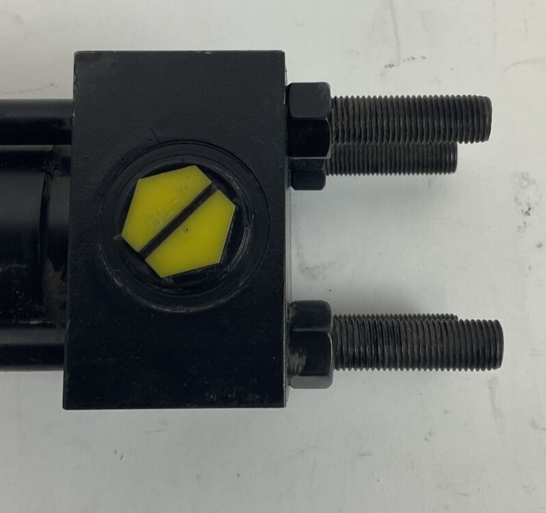 PARKER 01.50 D2HLTRS13A CYLINDER 4.500 SERIES. 2H 3000PSI