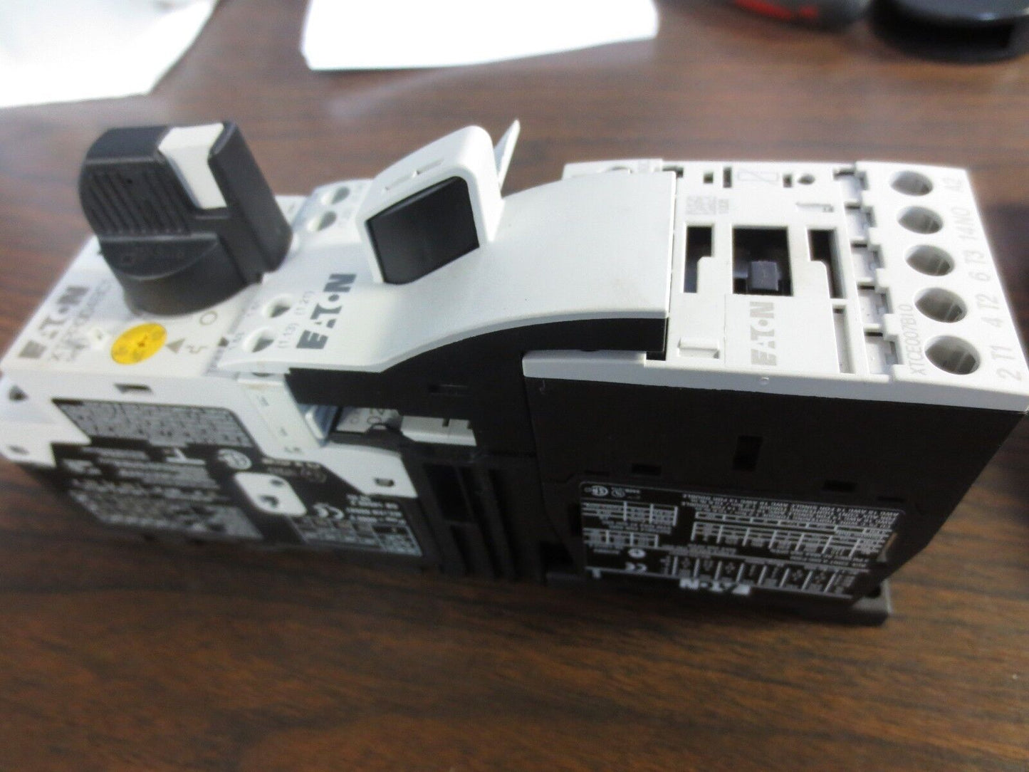 EATON XTPR001BC1 STARTER + XTCE007B10 CONTACTOR + OXM12DM + XTPAXFA11 AUX CONTAC
