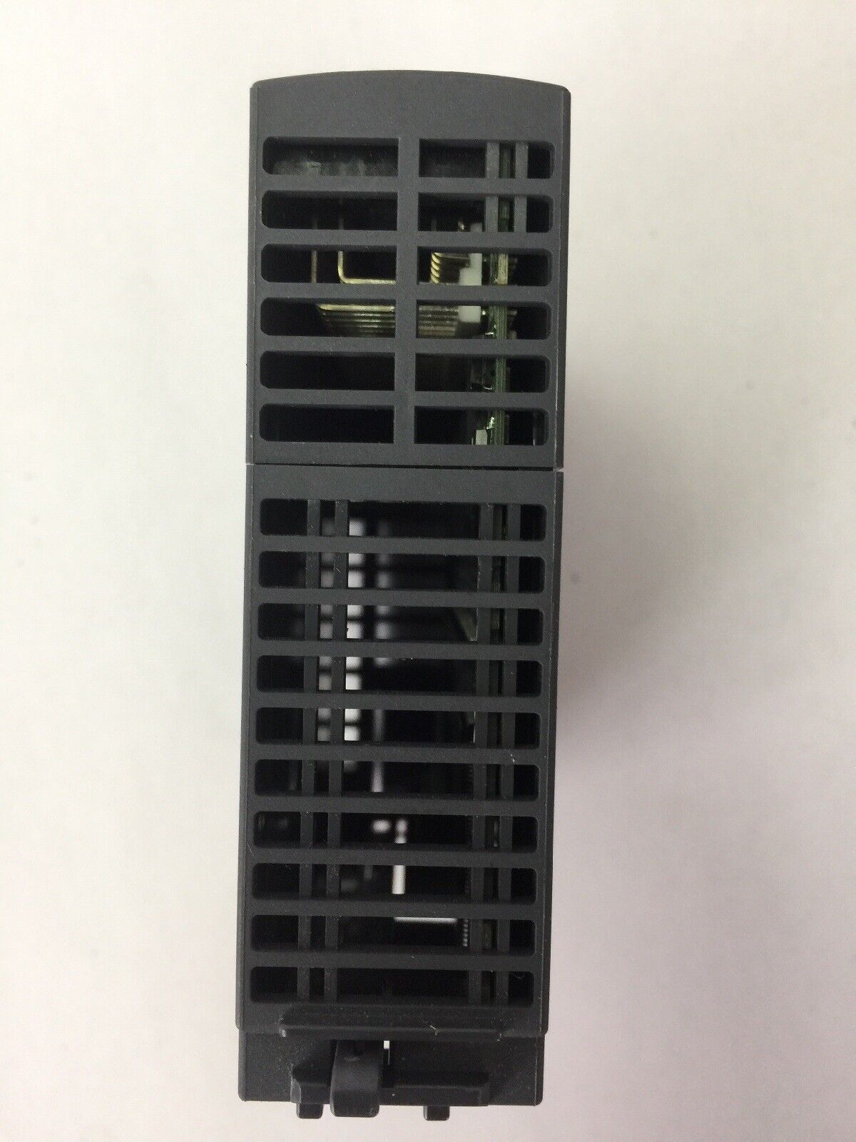 MITSUBISHI QY42P OUTPUT UNIT MELSEC-Q 12/24VDC 0.1A 5VDC 0.15A
