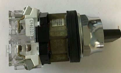 WESTINGHOUSE PB1JDG2AA SELECTOR SWITCH 2POS W/PB1A MOD.B