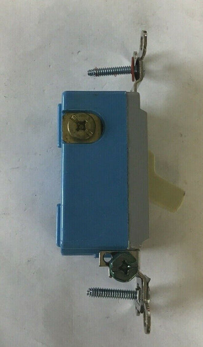 HUBBELL HBL1203I SWITCH IVORY SER 1200 3WAY  TOGGLE 15A 120/277VAC***LOTOF2***