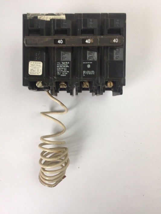 SIEMENS ITE B340H00S01 SHUNT TRIP CIRCUIT BREAKER BOLT ON 3P 40A 240VAC TYPE BLH