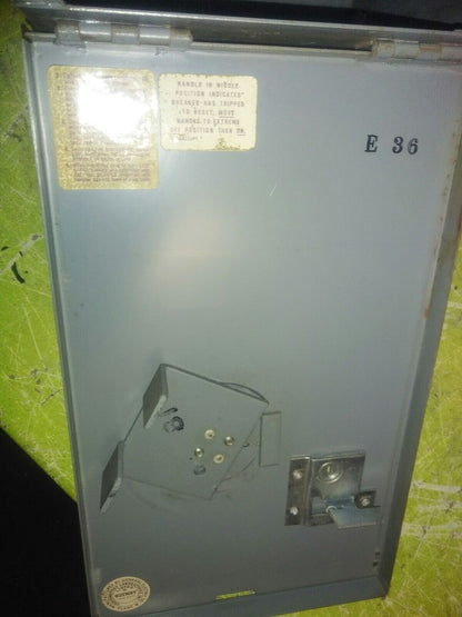 GENERAL ELECTRIC GE FVK23EF ENCLOSED CIRCUIT BREAKER - 30A, 240VAC, 3-POLE, USED