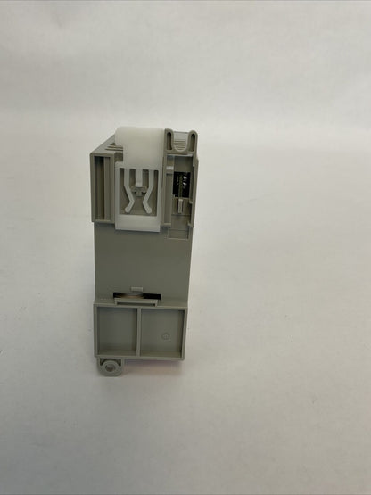 ALLEN BRADLEY 1762-OW16 SER B REV A MICROLOGIX 16 PT VAC/VDC RELAY OUTPUT MODULE