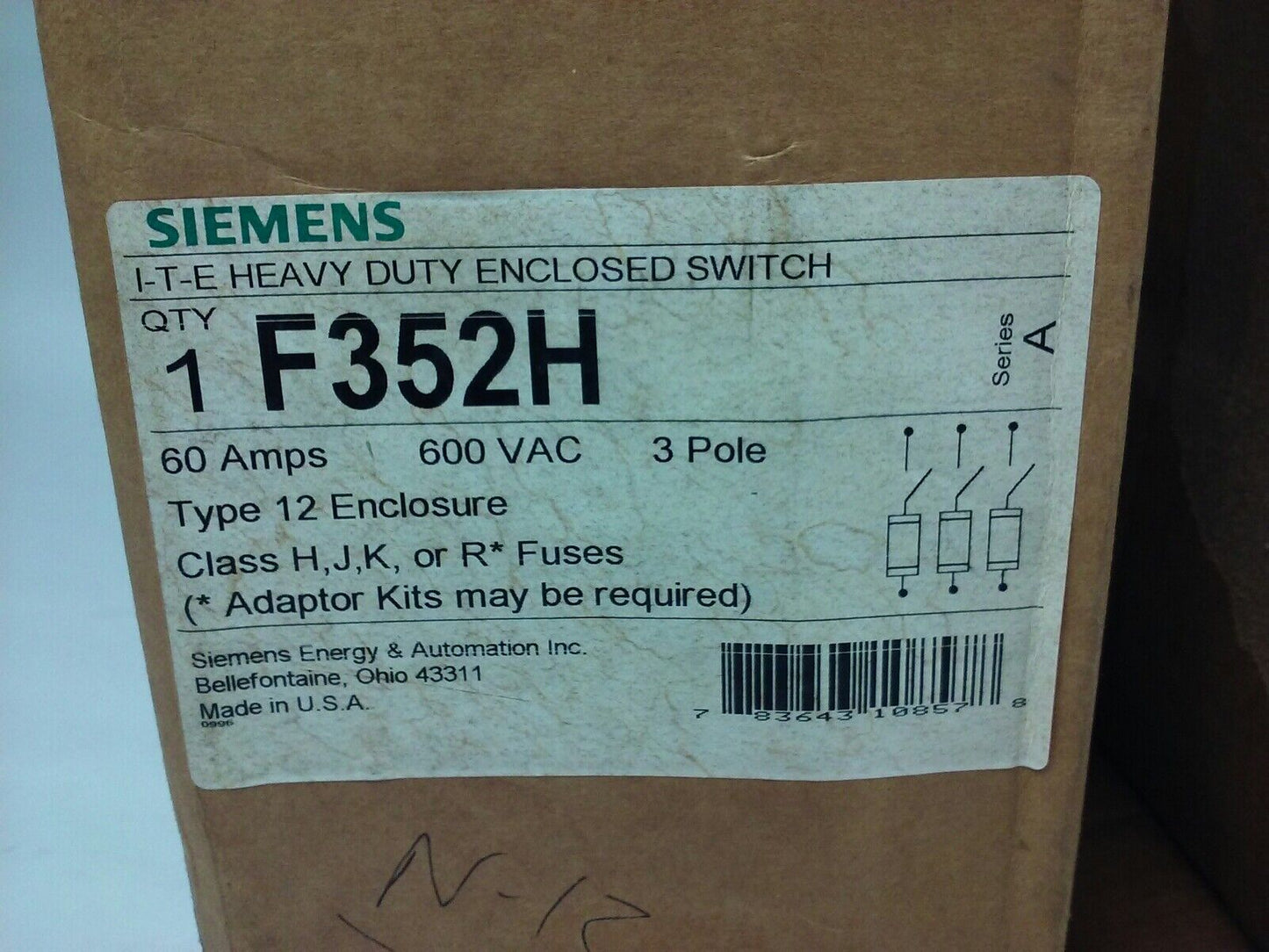 SIEMENS F352H, SER. A, 600VAC, 60A, 3PH, H.D. TYPE 12 ENCLOSED SWITCH INDOOR,NEW