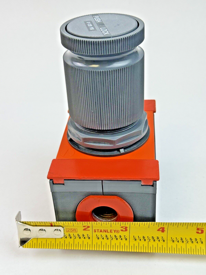 METAL WORK - REG 300 3/4" 0-120 PSI - PNEUMATIC REGULATOR - 300 SERIES