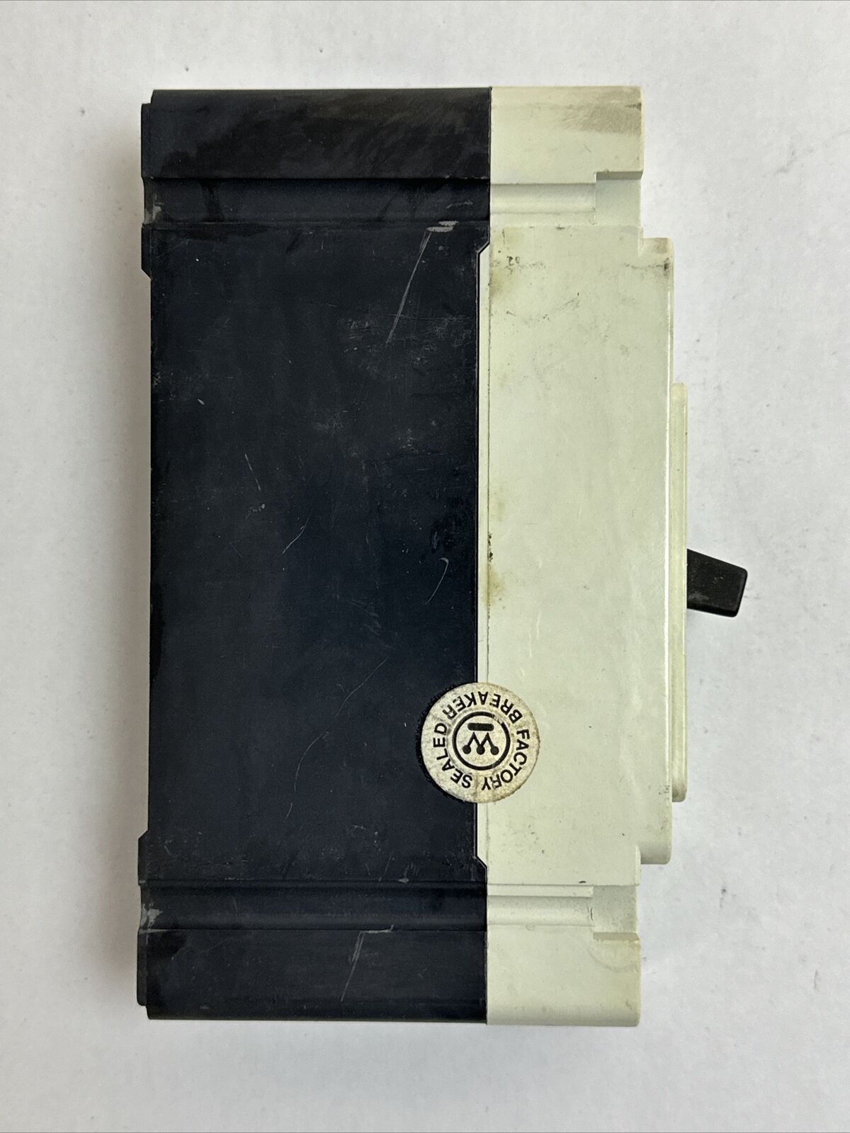 WESTINGHOUSE FD1015L CIRCUIT BREAKER 15AMP 277V-50/60HZ 125V-DC 1POLE 6629C91G04