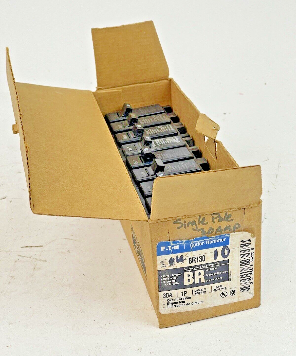 CUTLER-HAMMER *BOX OF 10* - BR130 - 30 A, 1 POLE, 120/240 VAC CIRCUIT BREAKERS