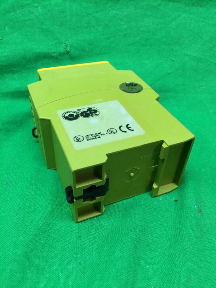 PILZ SAFETY RELAY PNOZXV2 24VDC