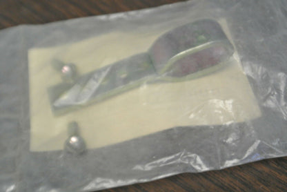 SQUARE D 1091-S18-G6 FLOAT ROD GUIDE ASSEMBLY / NEW SURPLUS