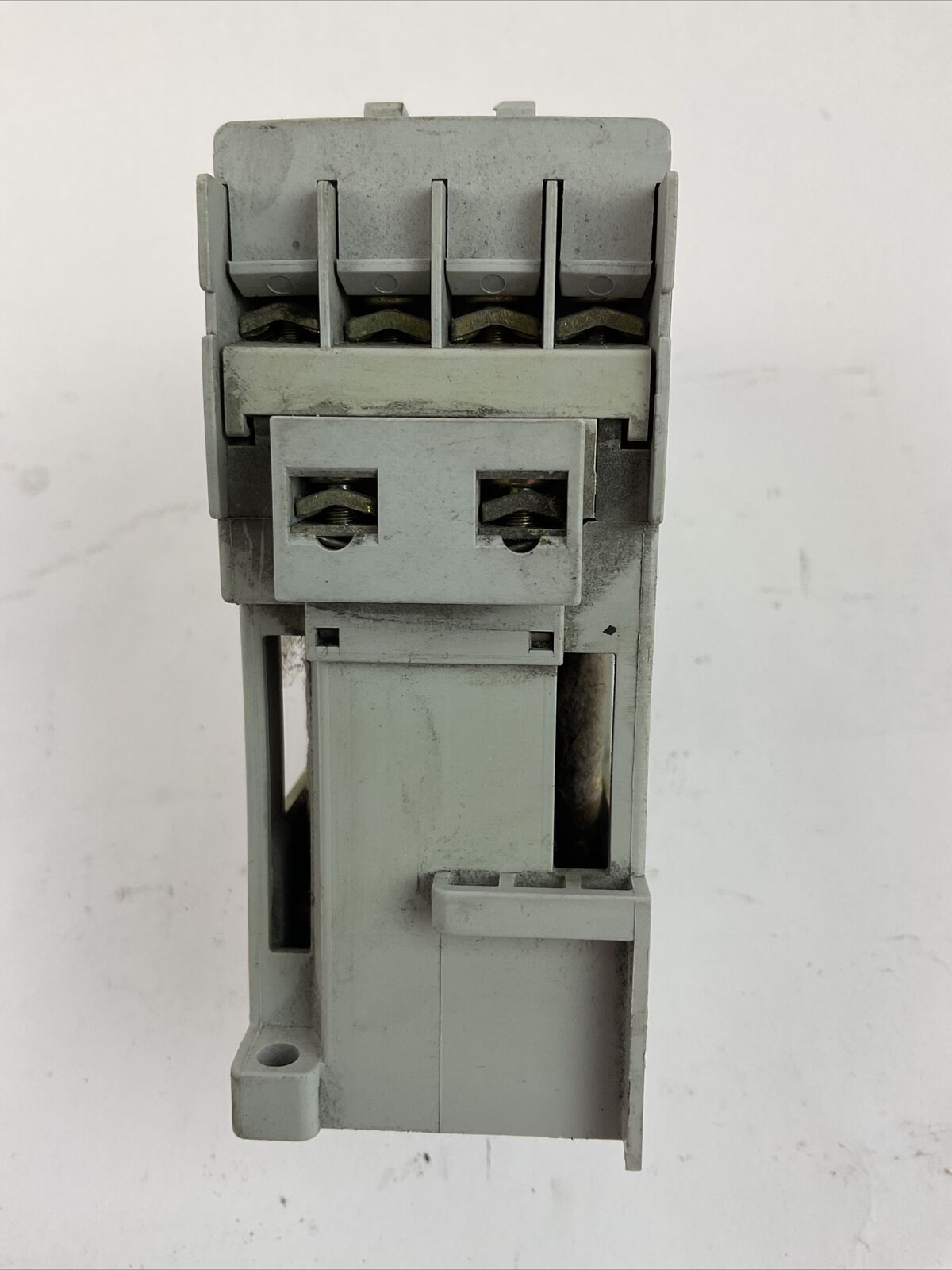 ALLEN BRADLEY STARTER 100-C09D*400 600VAC 25A 7.5HP COIL 24VDC 193-EA1DB 1-2.9A