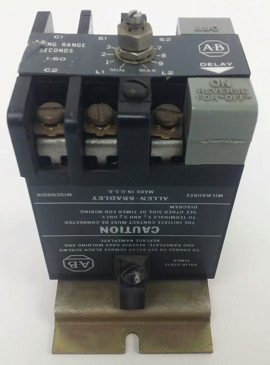 ALLEN BRADLEY 852S-NSC SER.F SOLID STATE TIMER, 1-60 SECONDS TIME DELAY RANGE