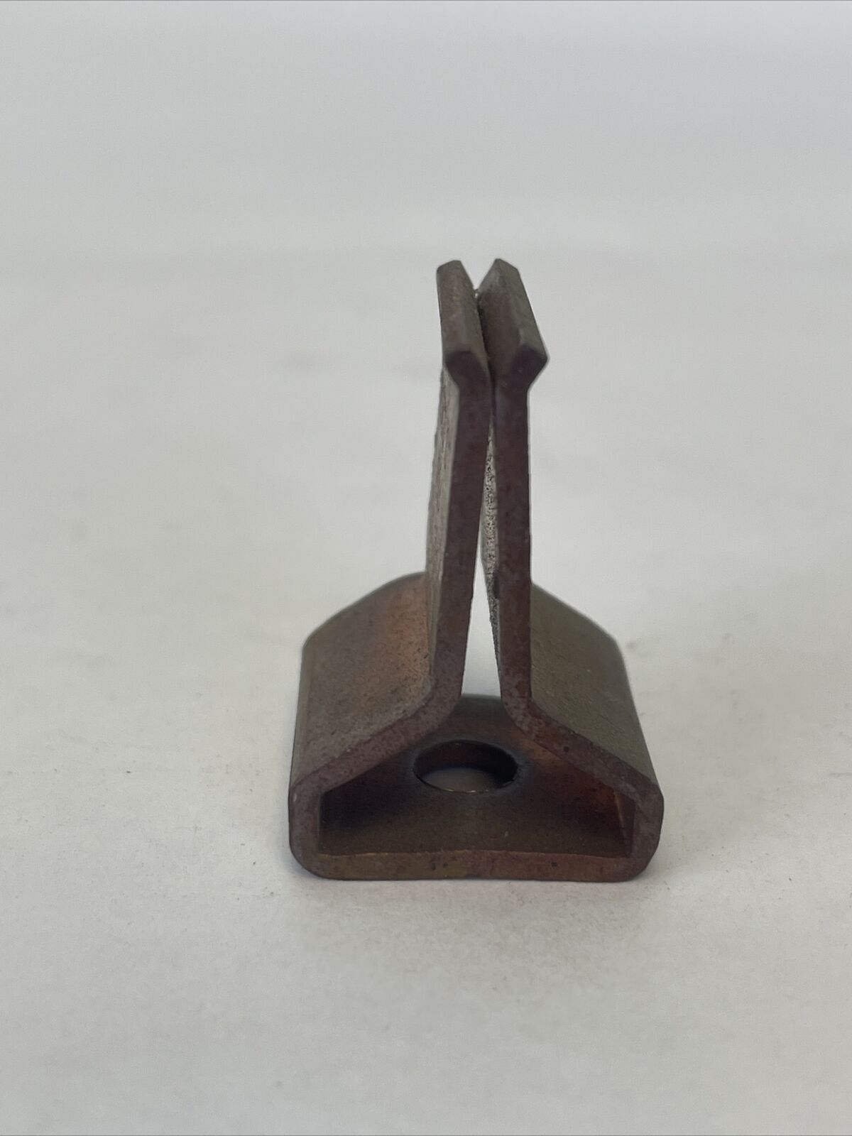 ILSCO C17 100A 250-600V FUSE CLIP (LOT OF 2)