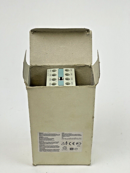 SIEMENS - 3RT1026-1BB44 - CONTACTOR - 3 Pole 25 (AC-3) A 400 V AC