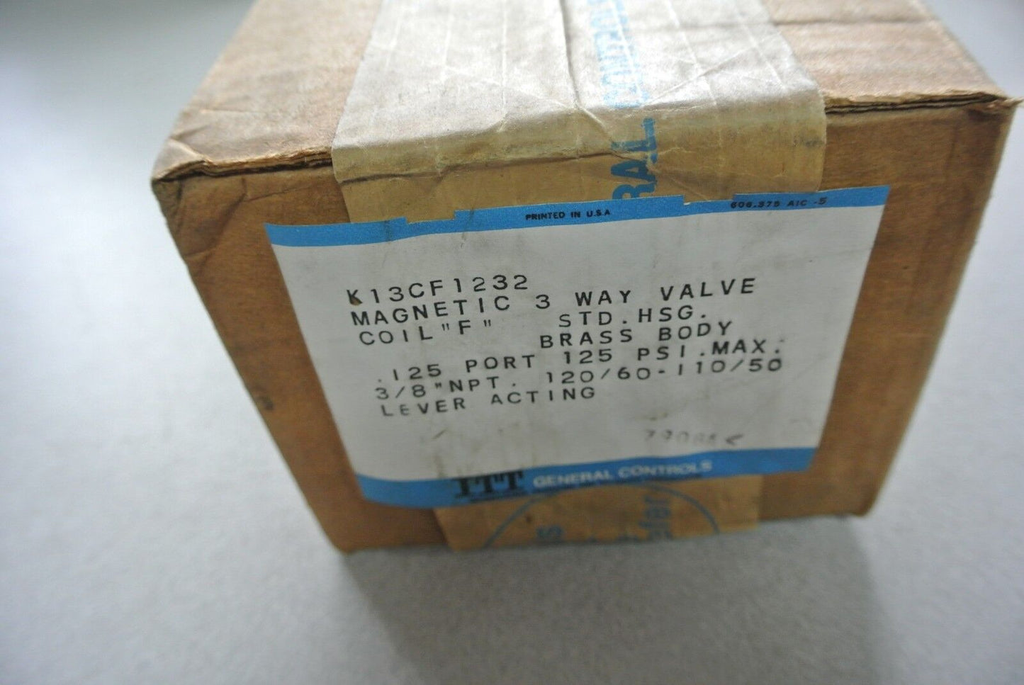 ITT GENERAL CONTROLS K13CFR1232 - MAGNETIC 3-WAY VALVE - NEW SURPLUS in BOX