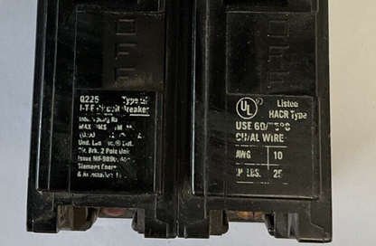 SIEMENS Q225 CIRCUIT BREAKER 120/240VAC 60HZ 25A 2POLE