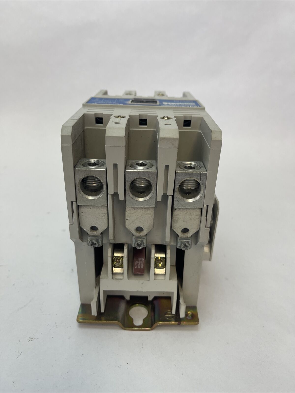 CUTLER HAMMER CN15KN3-59 SIZE 3 CONTACTOR 600VAC 90A 50HP SER A1 COIL 120V 60HZ