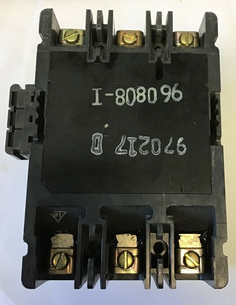 CUTLER HAMMER HMCP015E0CA04 CIRCUIT BREAKER 15A 600VAC 3P 250VDC