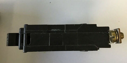 SQUARE D QOB120VH5237 CIRCUIT BREAKER 20A 120/240VAC 50/60HZ