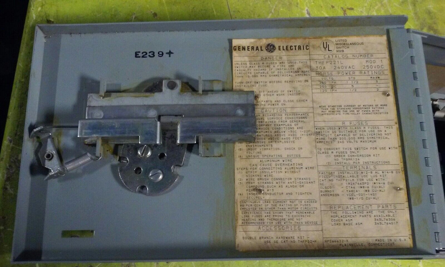 GE General Electric Fused Panelboard Switch THFP221L - 30A, 2-Pole, 240V
